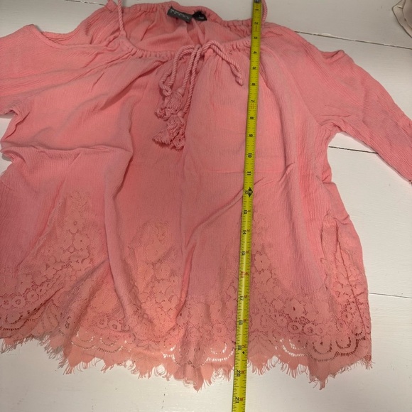 New York & Company Pink Bell Sleeve Blouse with Tie Front Lace Hem Size Small - Picture 10 of 11